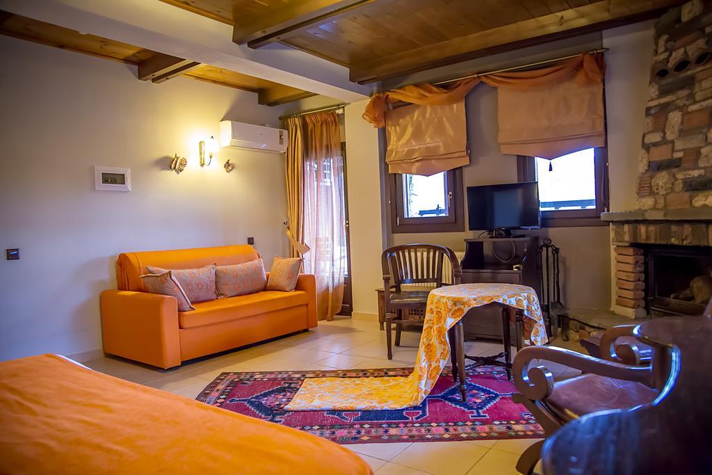 Pandion Luxury Boutique Hotel & Suites With Spa Neochóri Eksteriør billede